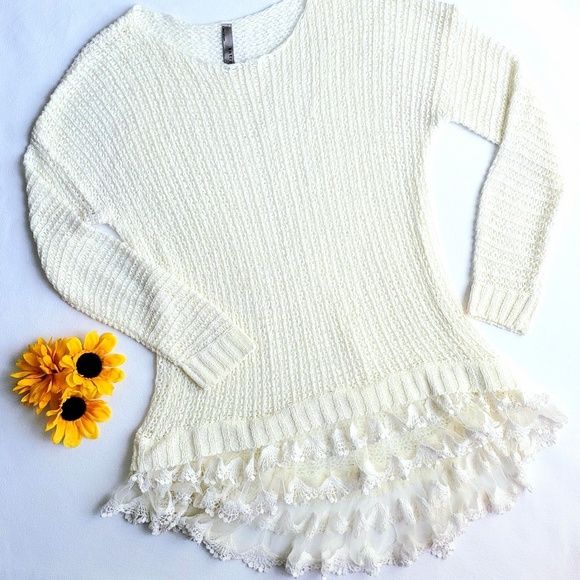 entro Sweaters - Cream Sweater